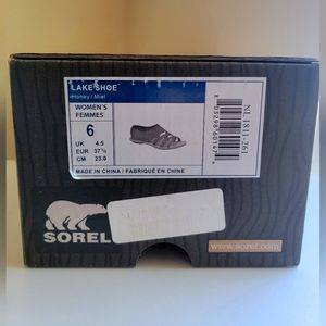Sorel Women's Lake Shoe, Size 6, Color Honey, Brand New in Box, Leather